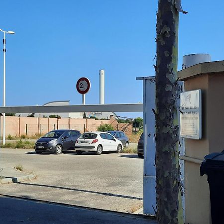 Chambre Solo Toulon Ouest Buitenkant foto