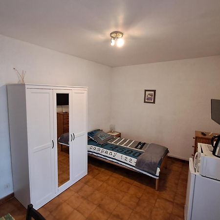 Chambre Solo Toulon Ouest Buitenkant foto