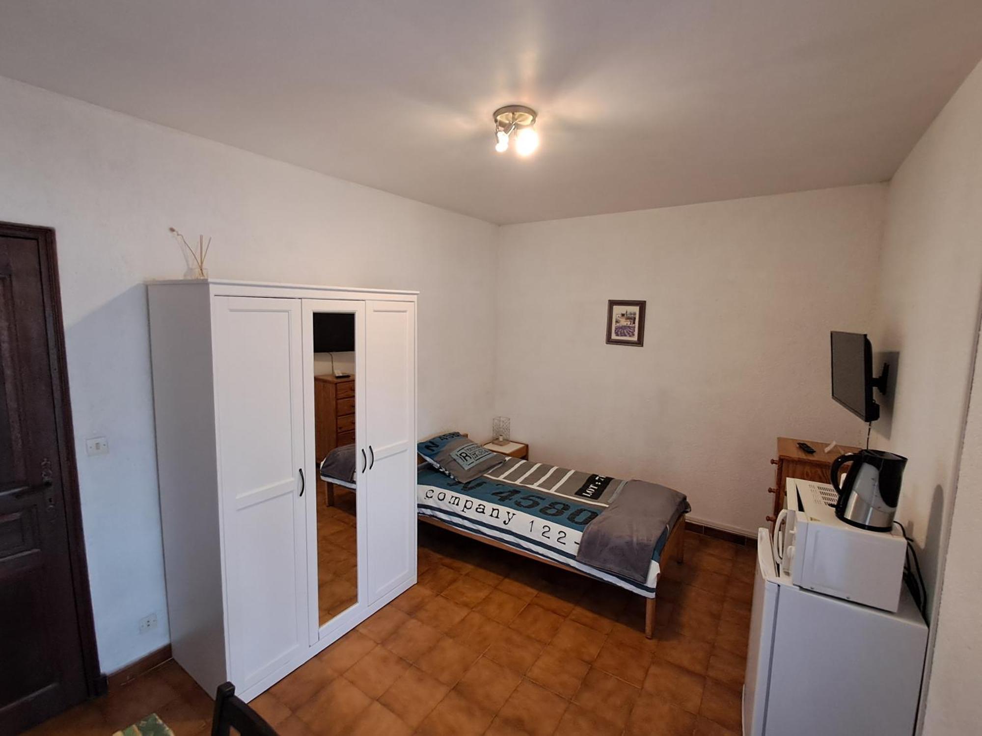 Chambre Solo Toulon Ouest Buitenkant foto